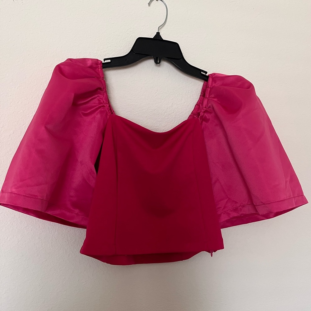 Bell sleeve Top